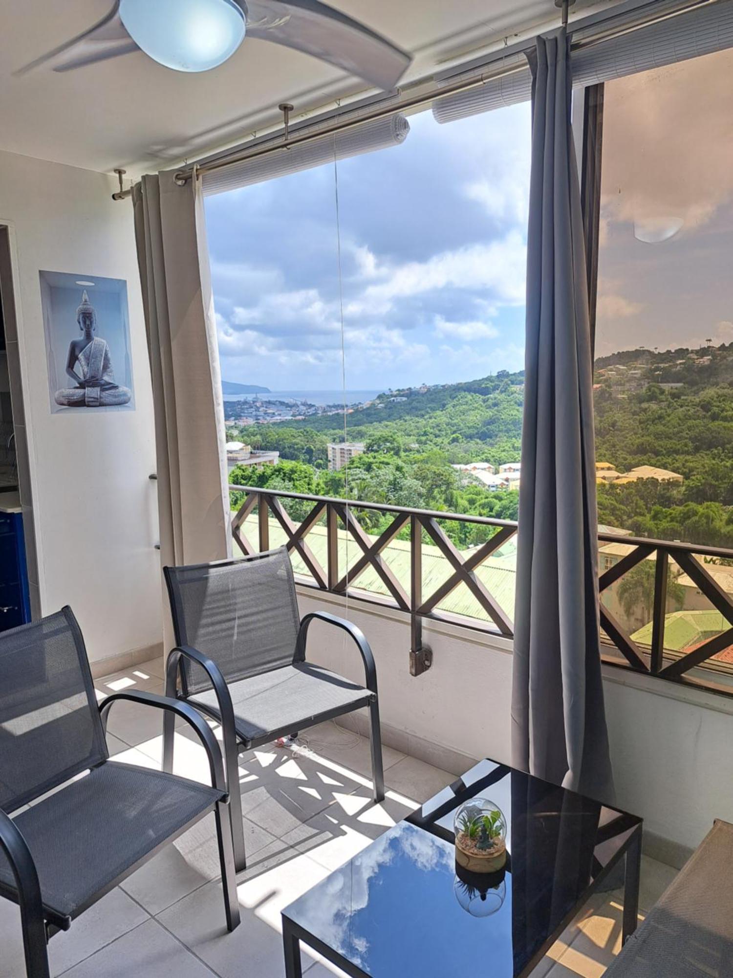 Super Appartement T3 Proche De Tout Sans Vis-A-Vis Fort-de-France Exterior photo